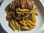 Gambar penne chicken mushroom