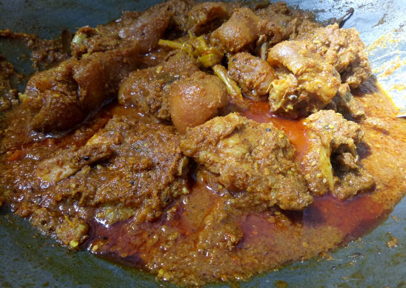 Arsik Babi Jeruk purut