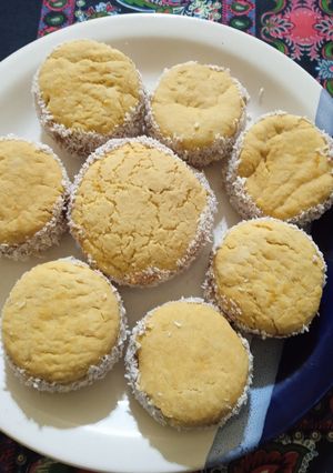 Una foto de Alfajores de fécula de mandioca