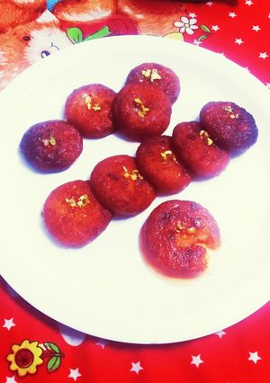 A picture of Suji Sweet rasbhari.