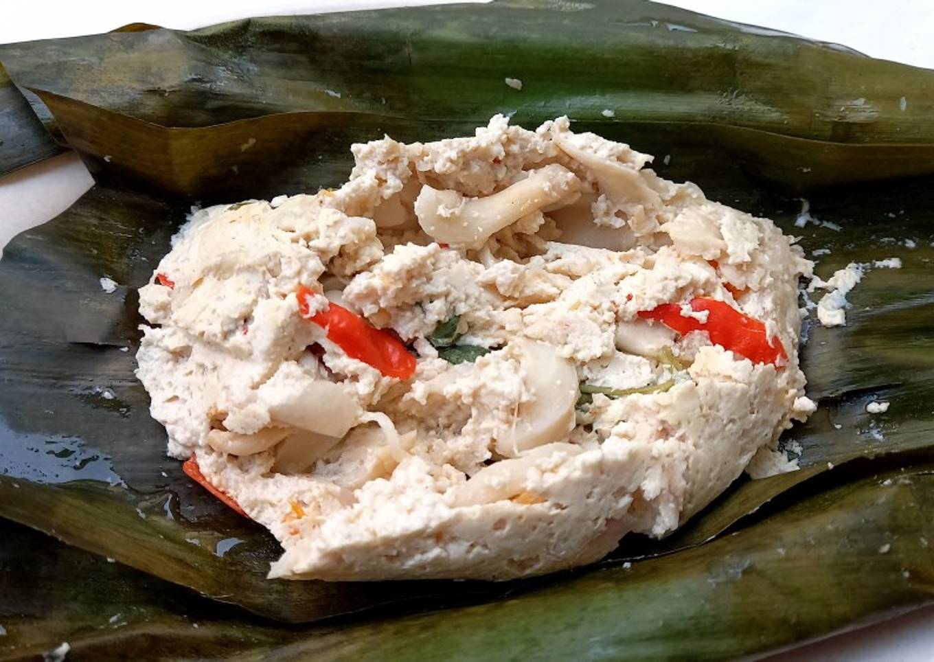 Pepes Tahu Jamur dan Pepes Tahu Teri