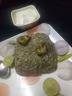पालक पनीर बिरयानी (Palak paneer biryani recipe in Hindi) रेसिपी मुख्य फोटो