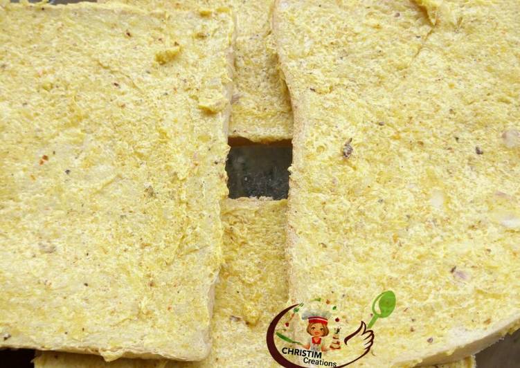 Recipe of Perfect Tumeric buttered bread Cooking Basics for Newbies