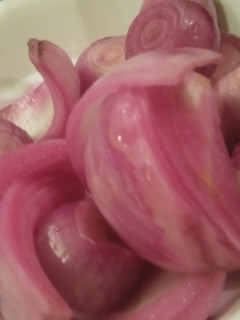 A picture of Vinegar Onion.