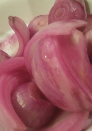 A picture of Vinegar Onion.