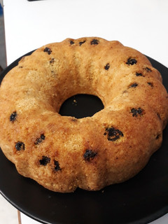 Una foto de 🍮🌰 Budín de pasas y nueces