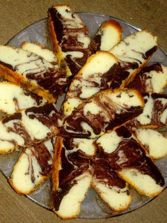 A picture of Marble cake (Iftar tea companion).