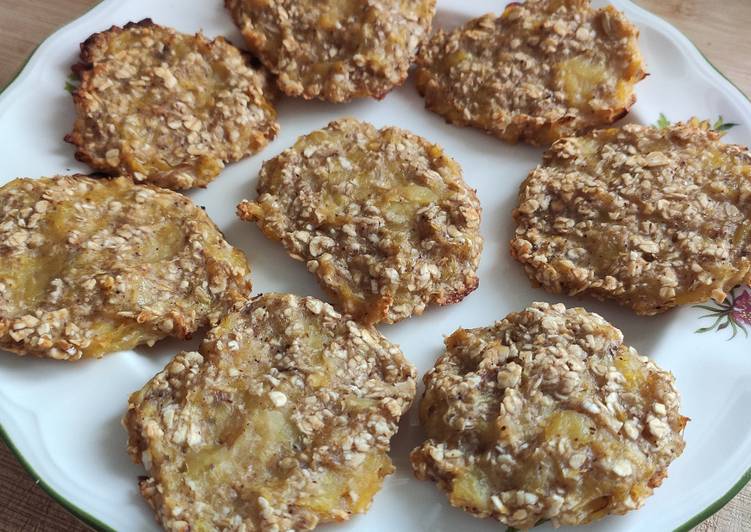 Galletas de manzana, plátano y avena