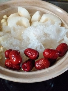 冰糖燉水梨*萍姊 的食譜成品照片