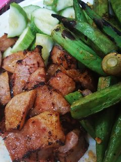 Hình của món Vú heo nướng chao.