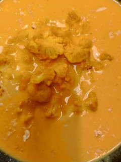 Una foto de Sopa de coliflor al curry