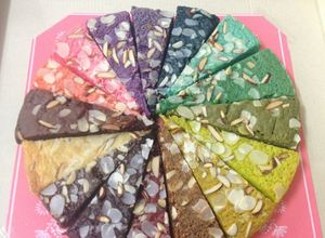รูปของ บราวนี่ 16 สี Red Yellow Green Blue Pink Violet Purple Orange Capri White Black Gray Teal Lime Coral Brown Brownie