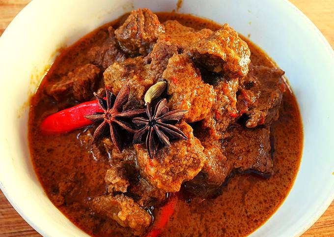 Cara Gampang Menyiapkan Gulai Daging Anti Gagal