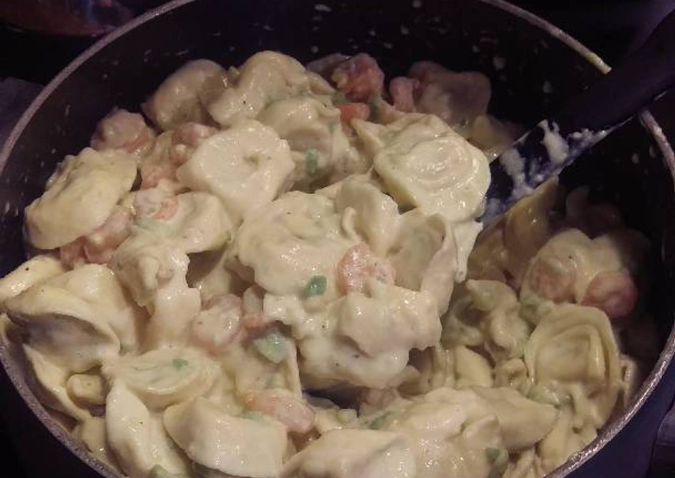 Chicken Tortellini with Shrimp in Avocado Alfredo Cream Sauce