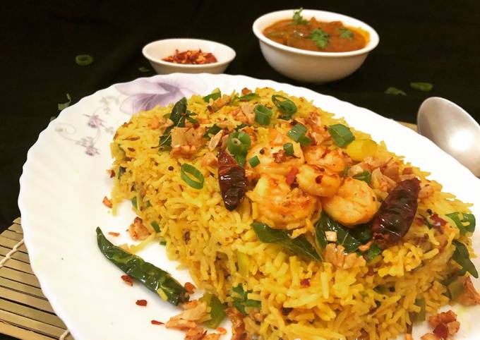 Burnt Garlic Prawn Fried Rice Fusion style