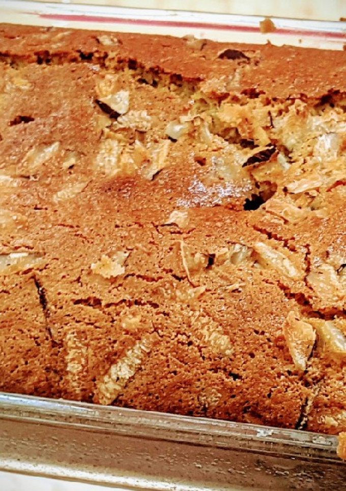 A picture of Basboussa,semolina cake 2.