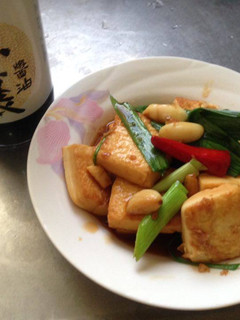 【源釀醬油】燒雞蛋豆腐 的食譜成品照片