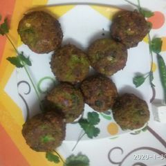 A picture of Hari matar ki tikki.