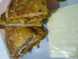 એગ આમલેટ કુલચા સેન્ડવીચ (Egg Omelette Kulcha Sandwich Recipe In Gujarati)
