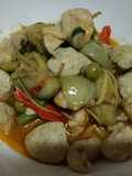 แกงป่าใส่ทุกอย่างที่จะกินนะจร้า^^(เด็กหอ☺)