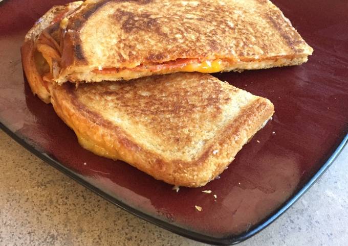 Recipe of Super Quick Homemade Crispy Grilled Cheese