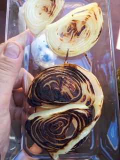 Una foto de Cebolla a la parrilla