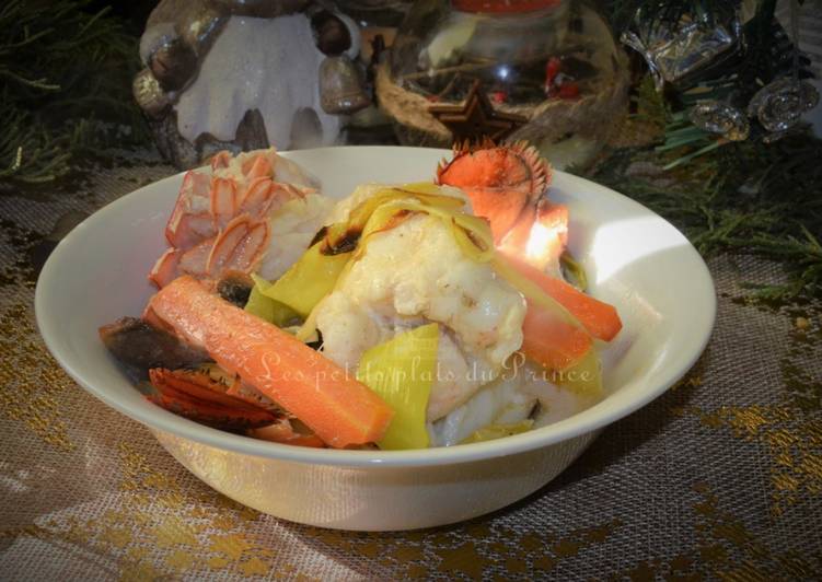 Cocotte lotte et homard en sauce crémée pour le Nouvel An