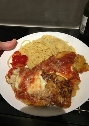 A picture of Ma's chicken parm.