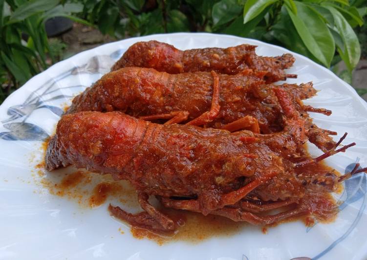 Lobster Saus Merah