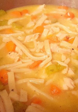A picture of Dave's Chicken Noodle Soup.