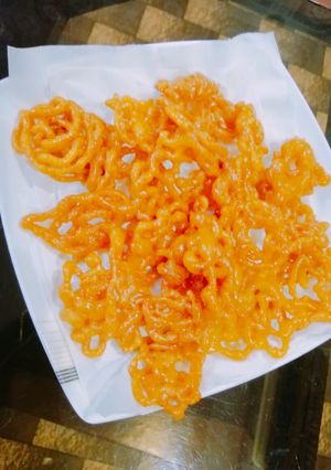 A picture of Crispy jalebi.