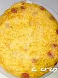 Tortilla de coliflor y salchichas