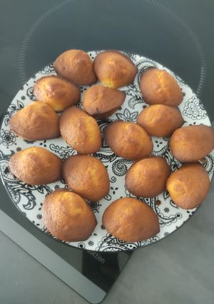 Une photo de Madeleine au citron légère