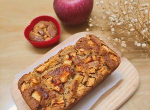 Hình của món Bánh táo quế yến mạch (Apple cinamon oat bread).