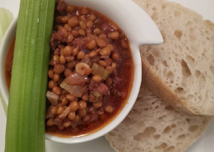 Simple Way to Make Quick Italian Sausages in Lentil sauce