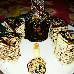 A picture of Mariegold biscuit ka cake.