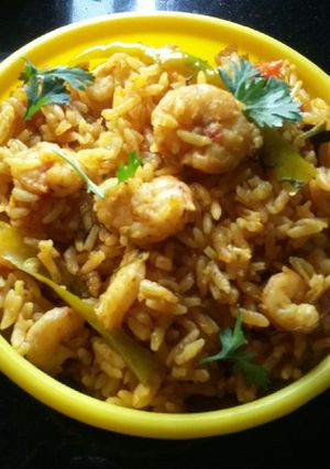 A picture of Prawns Pulav(kolambi Bhat).