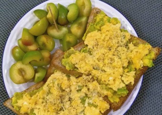 Wajib coba! Resep gampang bikin Avocado toast  spesial