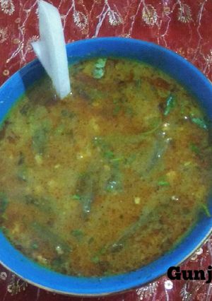 A picture of Sindhi kadi.
