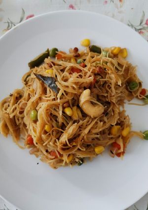 A picture of Breakfast Vermicelli.