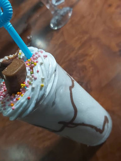 A picture of Vanilla milkshake.