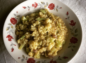 花椰菜起司燉飯 Risotto al Cavolfiore e Gorgonzola 的食譜成品照片
