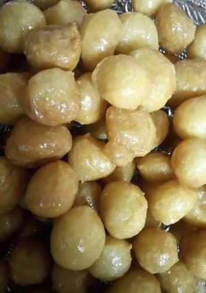 صورة لوصفة عوامه.... عطريقة الشيف غانم الغانم 😊😊