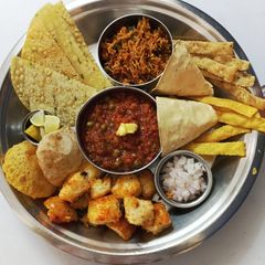 A picture of Pav bhaji Charcuterie Board.