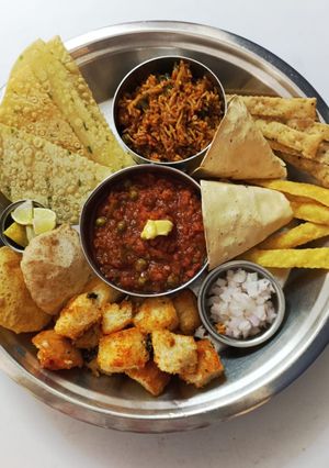 A picture of Pav bhaji Charcuterie Board.