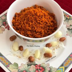 A picture of Dry Garlic Chutney.