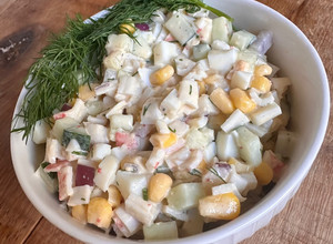 Фото Салат из крабовых палочек 🦀.