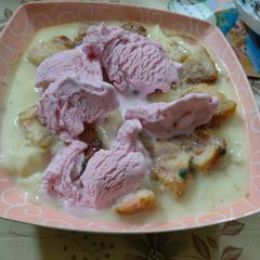 A picture of Dreamy Custard Toasts.