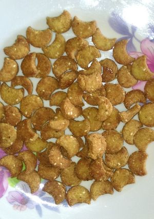 A picture of Sweet kaju.