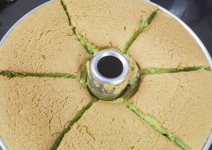 Langkah Mudah untuk Menyiapkan Chiffon Cake Pandan - Lembut seperti kapas, Bisa Manjain Lidah